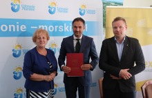 Podpisanie umowy na przebudowę i rozbudowę amfiteatru w Ustroniu Morskim